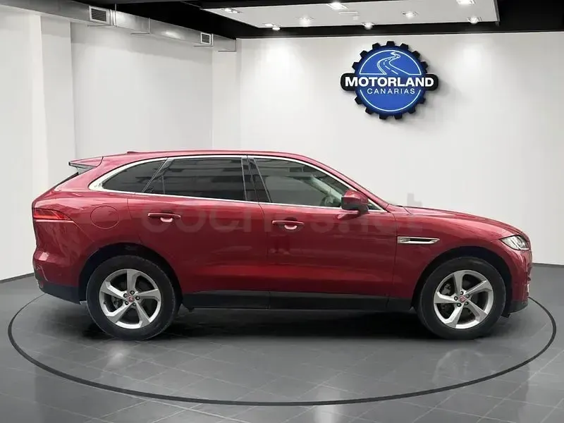 Usado Jaguar F-Pace Prestige 180 CV (132 kW) 2019 Granate SUV