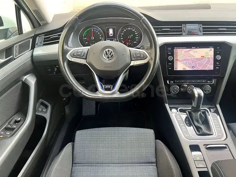 Usado VW Passat GTE 218 CV (160 kW) 2019 Blanco Familiar
