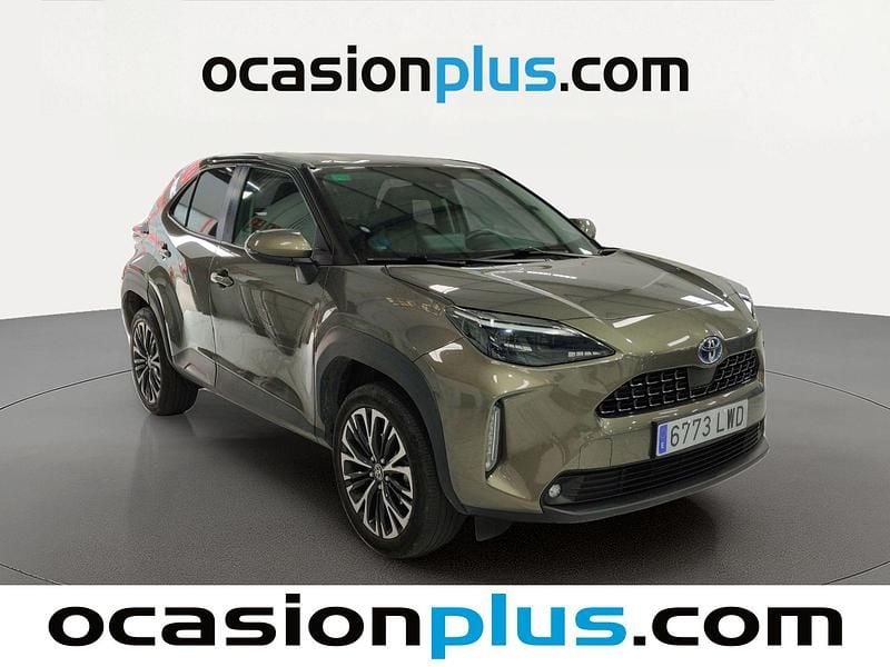 Usado Toyota Yaris Cross Style 116 CV (85 kW) 2022 Gris SUV