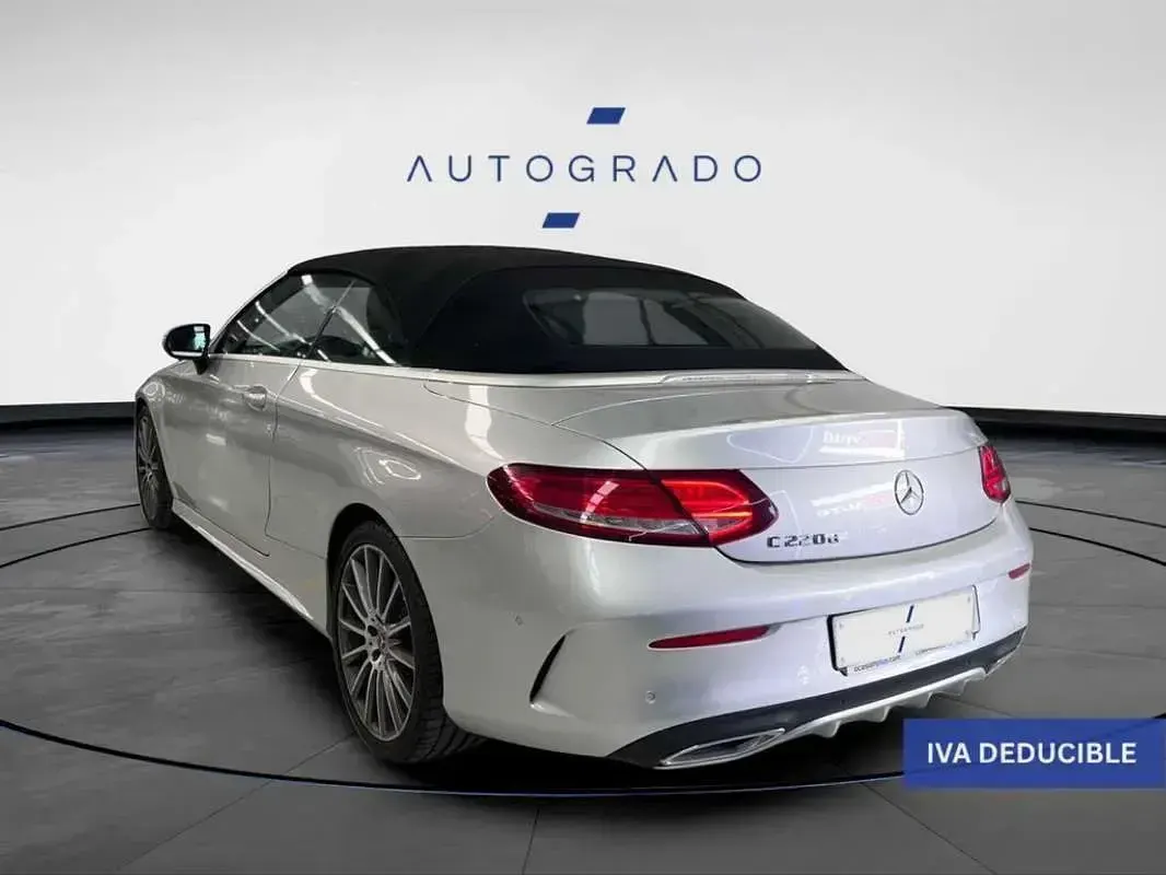 Usado Mercedes C220 170 CV (125 kW) 2018 Gris Descapotable