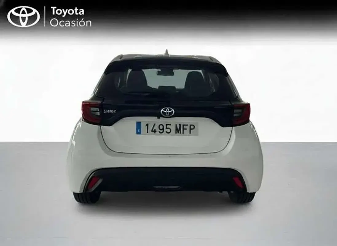 Usado Toyota Yaris Edition 125 CV (91 kW) 2023 Blanco Utilitario