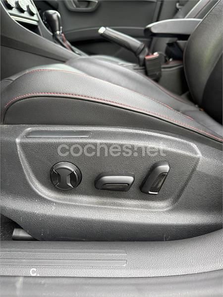 Usado Seat Leon ST FR 184 CV (135 kW) 2015 Blanco Familiar