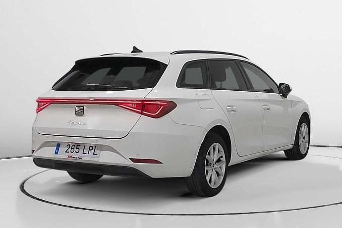Usado Seat Leon Style 150 CV (110 kW) 2021