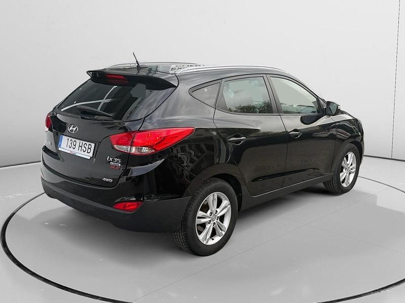 Usado Hyundai ix35 184 CV (135 kW) 2013 Negro SUV