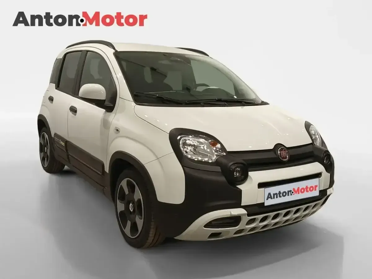 Nuevo Fiat Panda Cross Cross 65 CV (47 kW) 2026 Blanco Utilitario