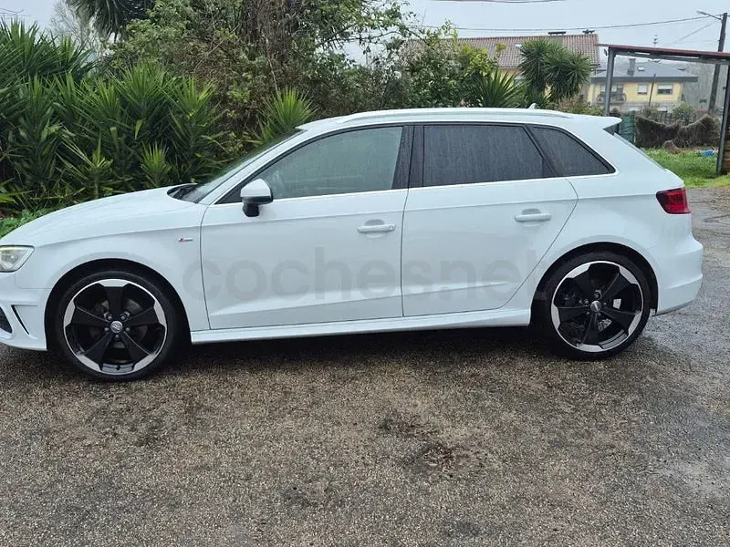 Usado Audi A3 S-Line 150 CV (110 kW) 2015 Blanco Berlina