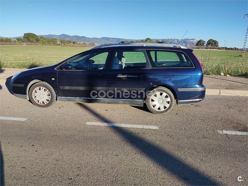 Usado Citroën C5 Exclusive 136 CV (100 kW) 2005 Azul Berlina