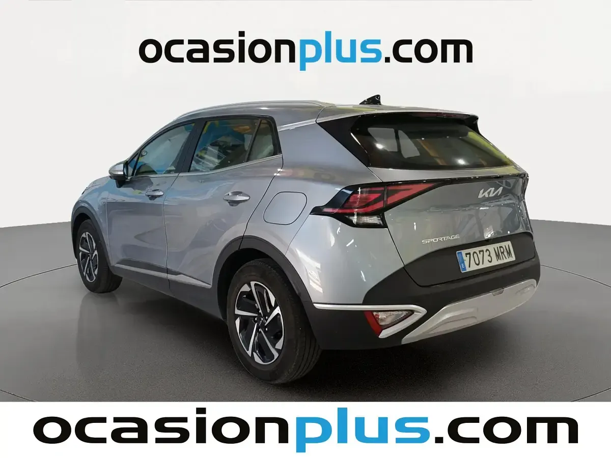 Usado Kia Sportage 150 CV (110 kW) 2024 Gris plata SUV