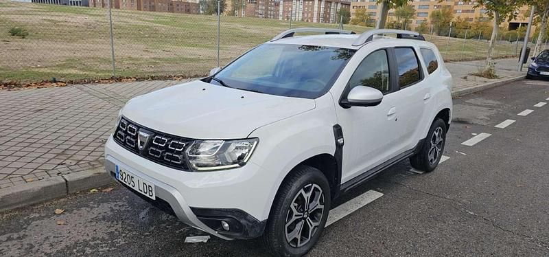 Blanco Usado 2020 Dacia Duster Prestige SUV | 15.900 € (Un poco caro) - Imagen 1/4