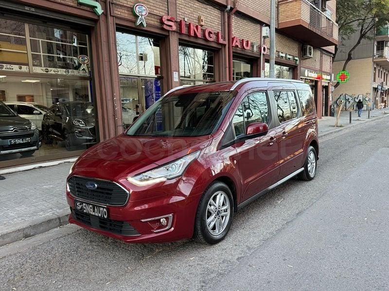 Usado Ford Grand Tourneo Connect Trend 120 CV (88 kW) 2019 Granate Monovolumen
