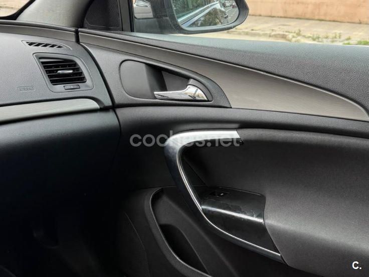 Marrón Usado 2013 Opel Insignia Excellence Berlina | 6800 € (Precio justo) - Imagen 1/4