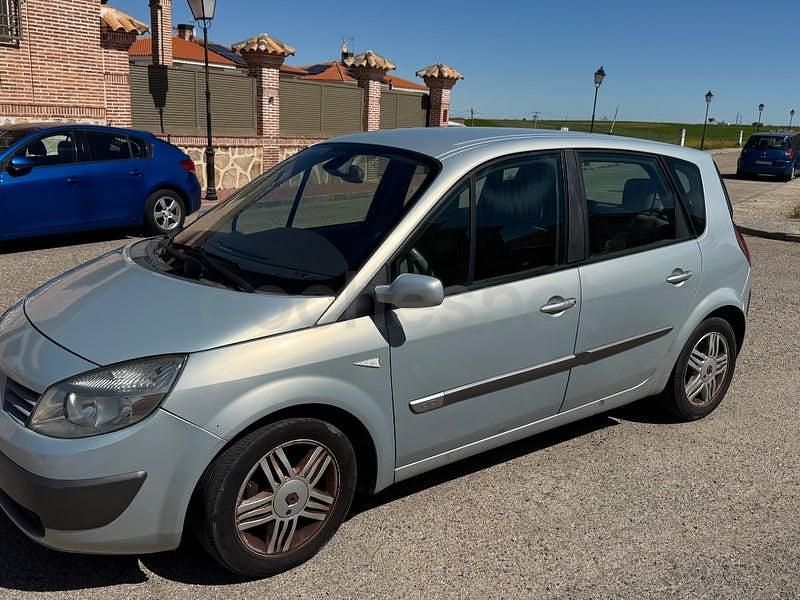 Usado Renault Scénic II Authentique 100 CV (73 kW) 2004 Azul Monovolumen