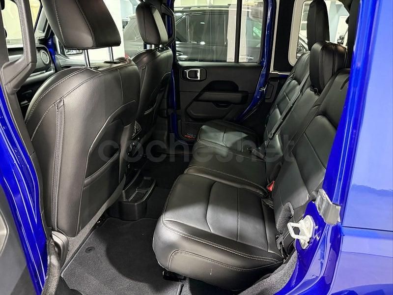 Usado Jeep Wrangler Sahara 270 CV (198 kW) 2020 Azul SUV