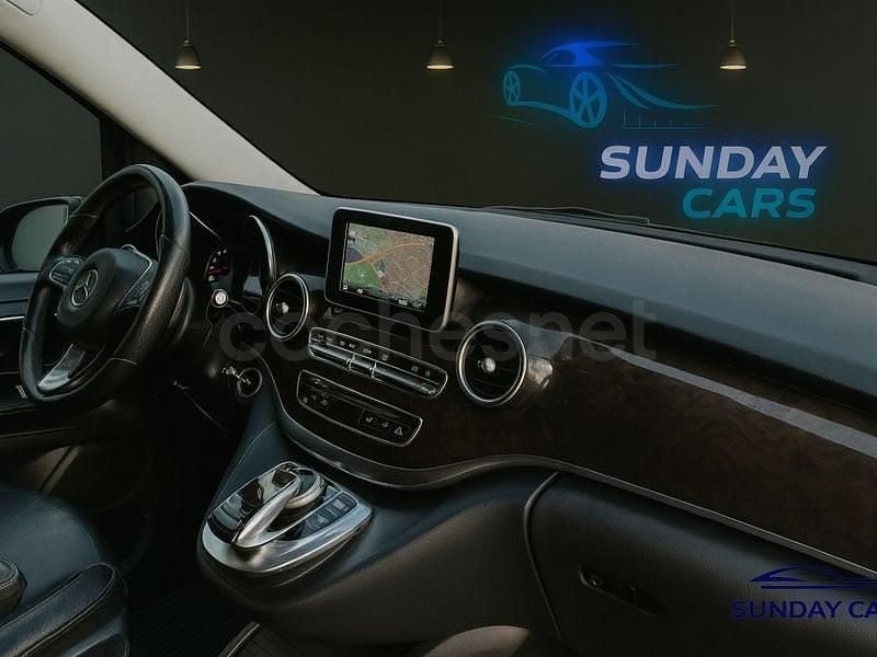 Usado Mercedes V220 Avantgarde 163 CV (119 kW) 2019 Negro Monovolumen