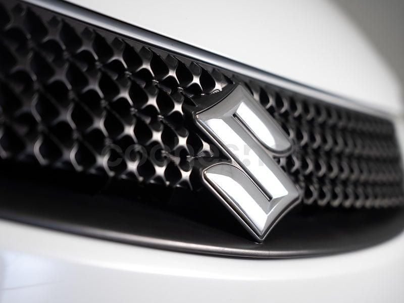 Usado Suzuki SX4 GLX 120 CV (88 kW) 2012 Blanco SUV