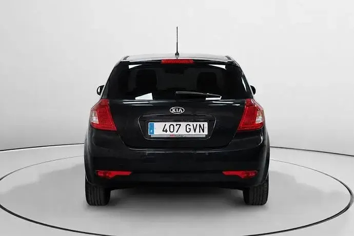 Usado Kia Ceed 90 CV (66 kW) 2010 Utilitario