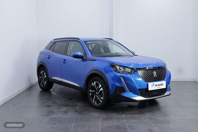 Usado Peugeot 2008 Allure 130 CV (95 kW) 2020 Azul SUV