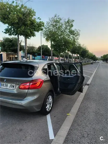 Usado BMW 218 Advantage 150 CV (110 kW) 2014 Beige Familiar