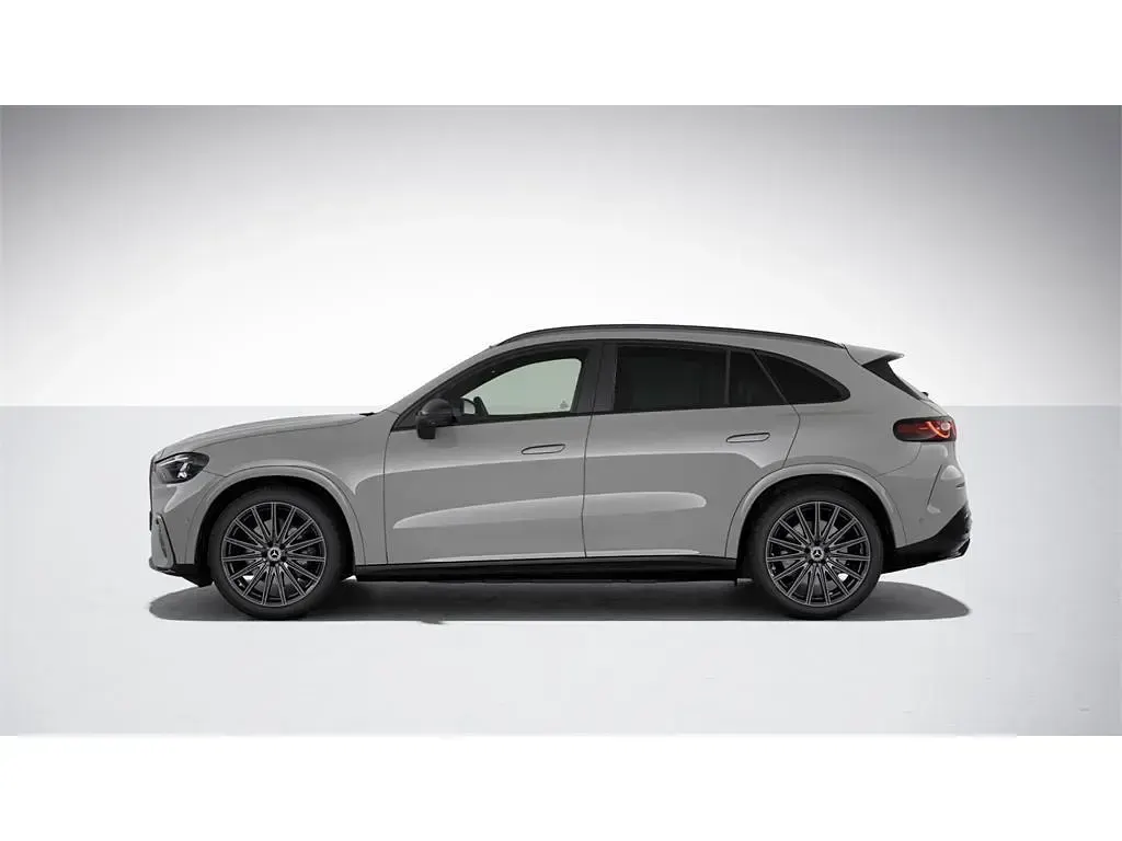 Usado Mercedes GLC400d 359 kW (489 CV) 2026 Manufaktur gris alpino SUV