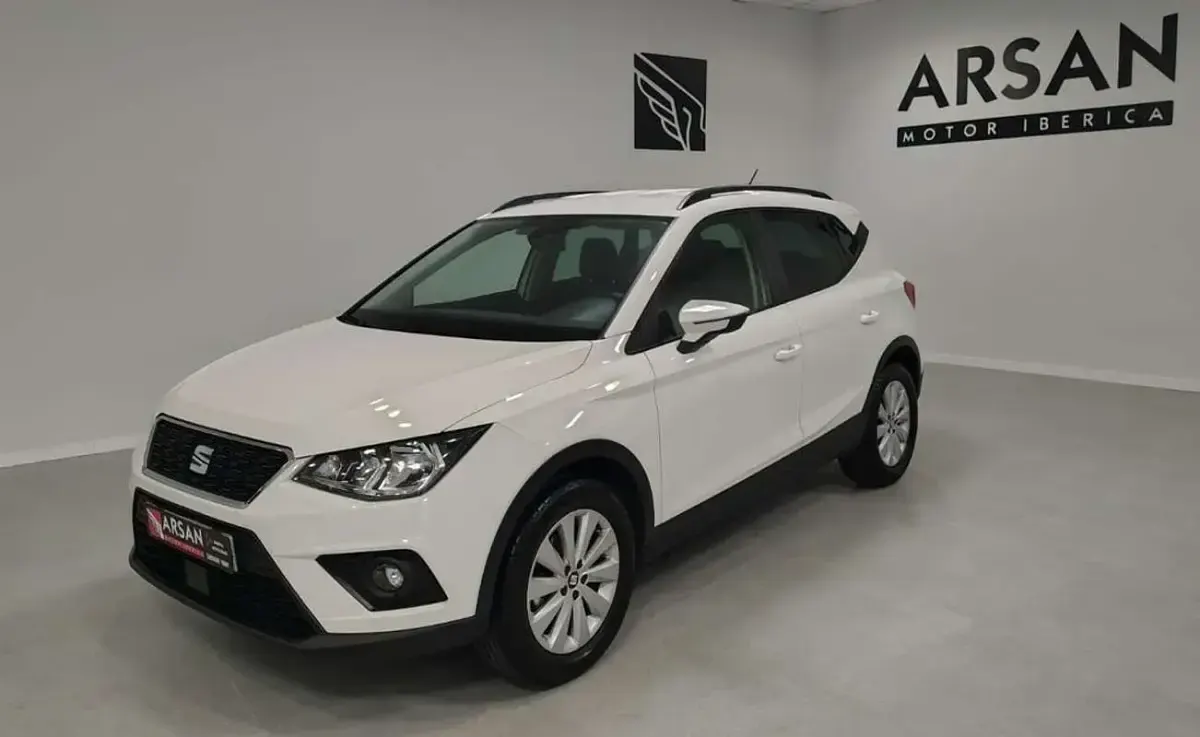 Używany Seat Arona Style 114 KM (83 kW) 2019 Biały SUV