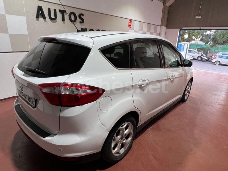 Usado Ford C-MAX Trend 105 CV (77 kW) 2012 Blanco Monovolumen