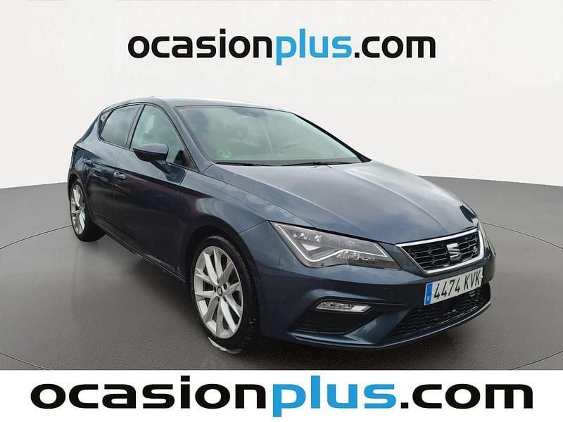 Usado Seat Leon FR 130 CV (95 kW) 2019 Gris Utilitario