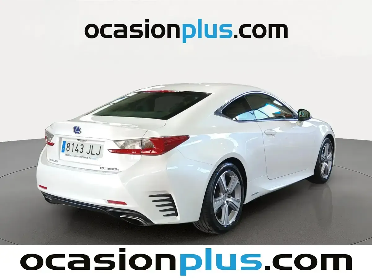 Usado Lexus RC300h Executive Line 223 CV (164 kW) 2016 Blanco Coupe