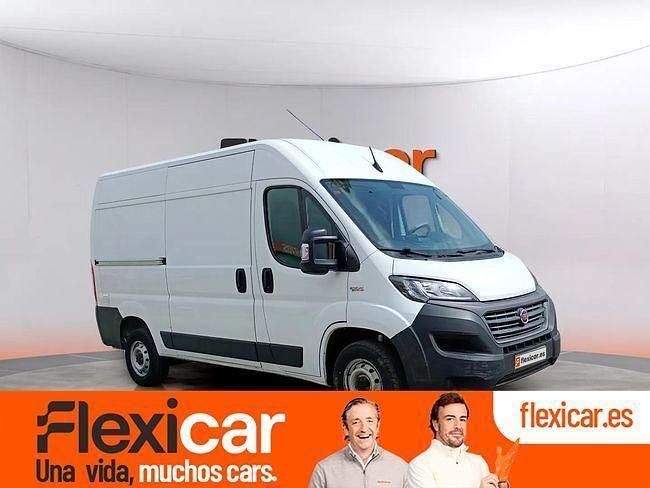 Usado Fiat Ducato 136 CV (100 kW) 2021 Blanco Van