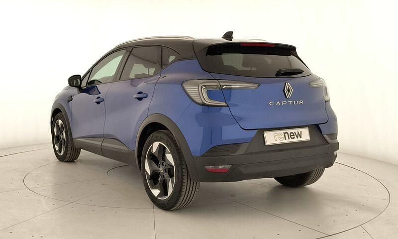 Usado Renault Captur Techno 100 CV (73 kW) 2025 Azul SUV