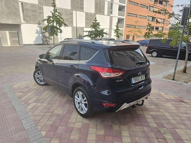 Usado Ford Kuga Titanium S 179 CV (131 kW) 2015 Azul SUV