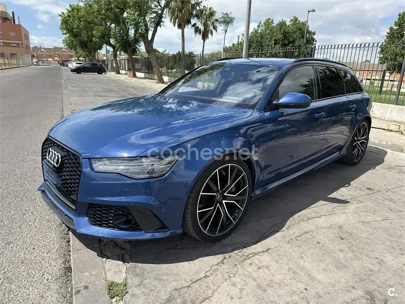 Usado Audi RS6 Performance 605 CV (444 kW) 2018 Azul Familiar