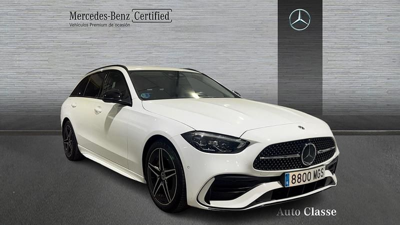 Usado Mercedes C220 AMG line 200 CV (147 kW) 2023 Blanco Familiar