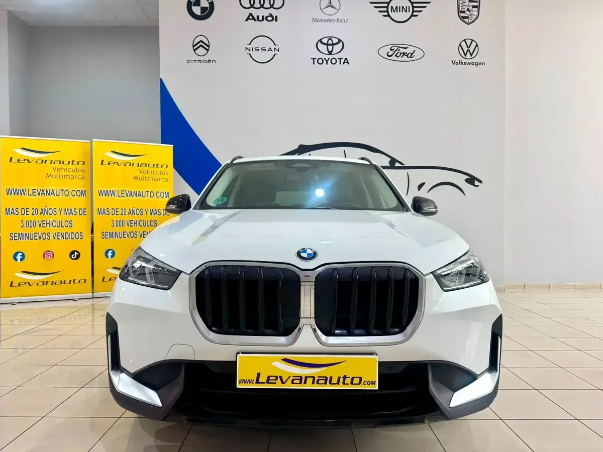 Usado BMW X1 150 CV (110 kW) 2023 Blanco SUV