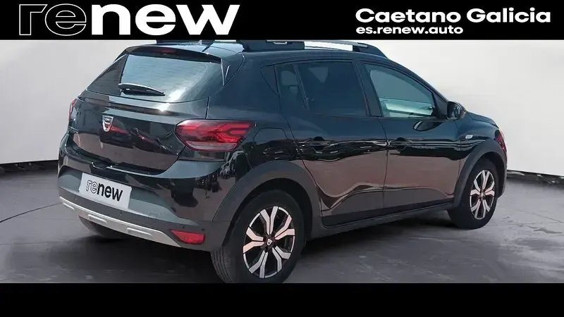 Usado Dacia Sandero Comfort 100 CV (73 kW) 2022 Negro Berlina