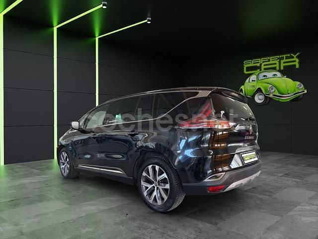 Usado Renault Espace Zen 160 CV (117 kW) 2015 Negro Monovolumen