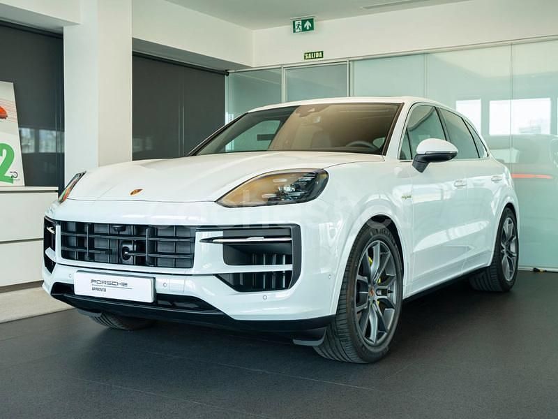 Blanco Usado 2025 Porsche Cayenne SUV | 138.918 € - Imagen 1/4