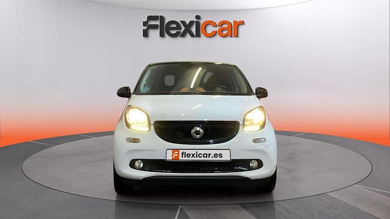 Usado Smart ForFour Passion 71 CV (52 kW) 2015 Blanco Utilitario