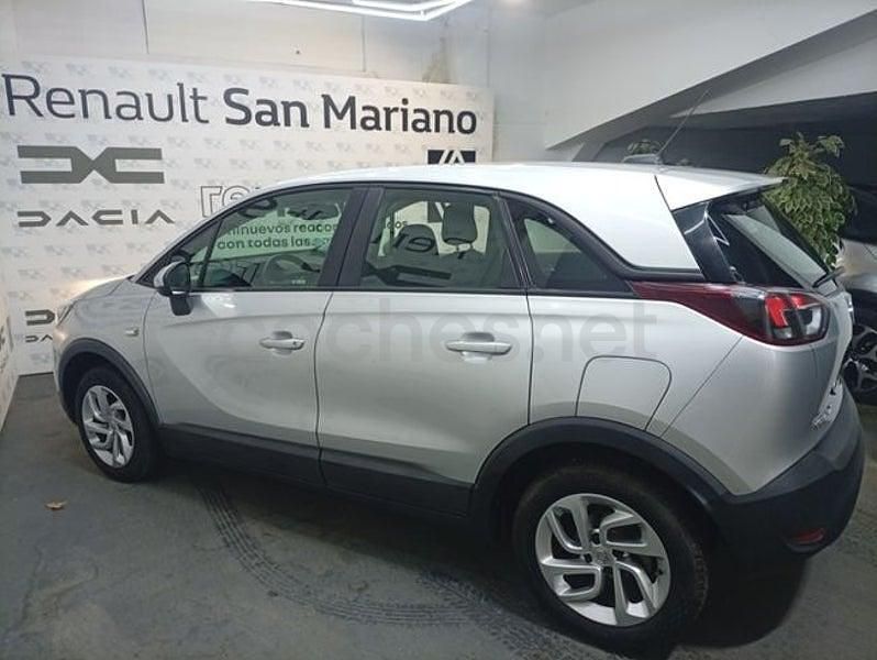 Usado Opel Crossland X Selective 110 CV (80 kW) 2018 Gris / plata SUV