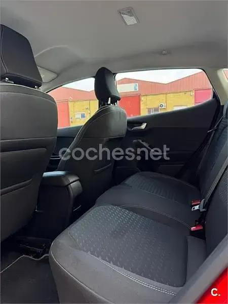 Usado Ford Fiesta Titanium 100 CV (73 kW) 2017 Rojo Utilitario