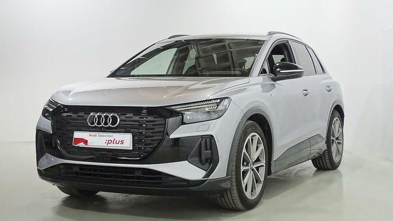 Usado Audi Q4 e-tron 125 kW (170 CV) 2021 Gris SUV