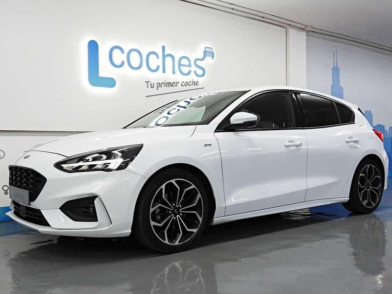 Usado Ford Focus ST-Line 125 CV (91 kW) 2019 Blanco Utilitario