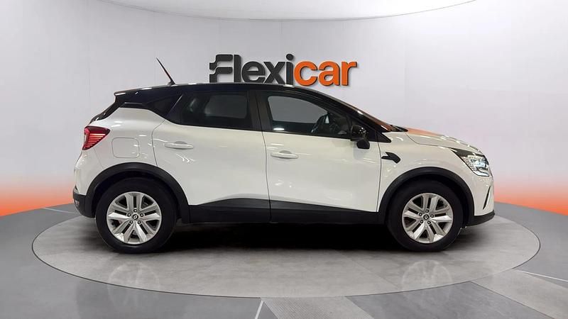 Używany Renault Captur Techno 101 KM (74 kW) 2024 Biały SUV