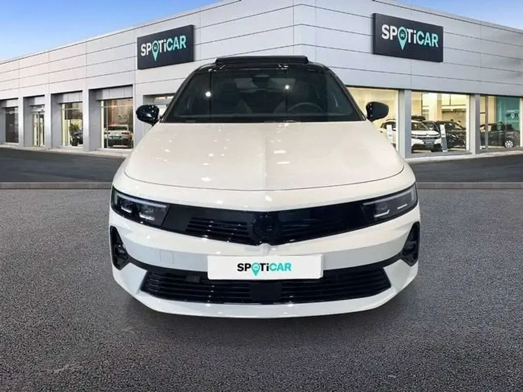 Usado Opel Astra 114 kW (156 CV) 2023 Blanco Utilitario
