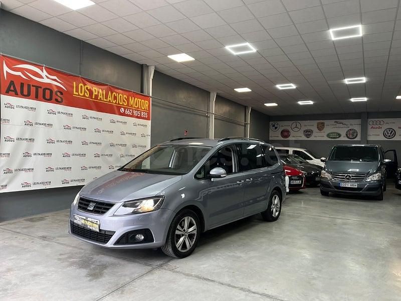 Usado Seat Alhambra Style 184 CV (135 kW) 2016 Violeta / lila Monovolumen