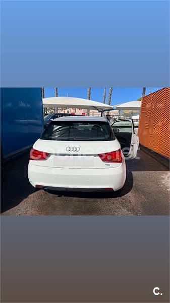 Usado Audi A1 Attraction 90 CV (66 kW) 2013 Blanco Utilitario