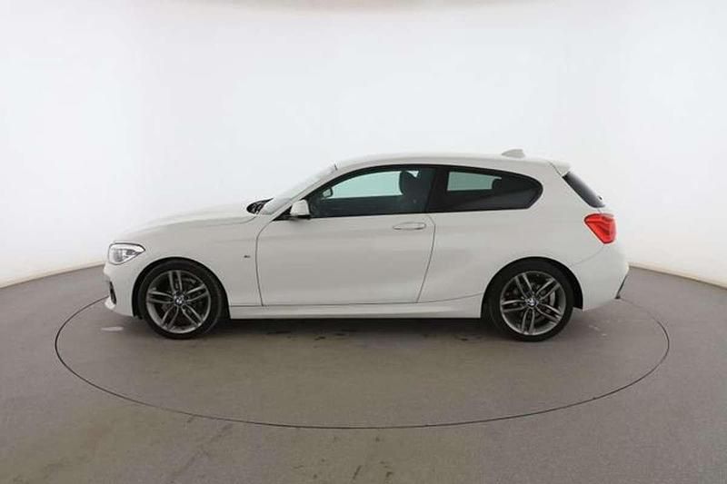 Usado BMW 116 Sport Line 116 CV (85 kW) 2015 Blanco Utilitario