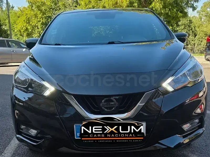 Usado Nissan Micra Acenta 90 CV (66 kW) 2017 Negro Utilitario