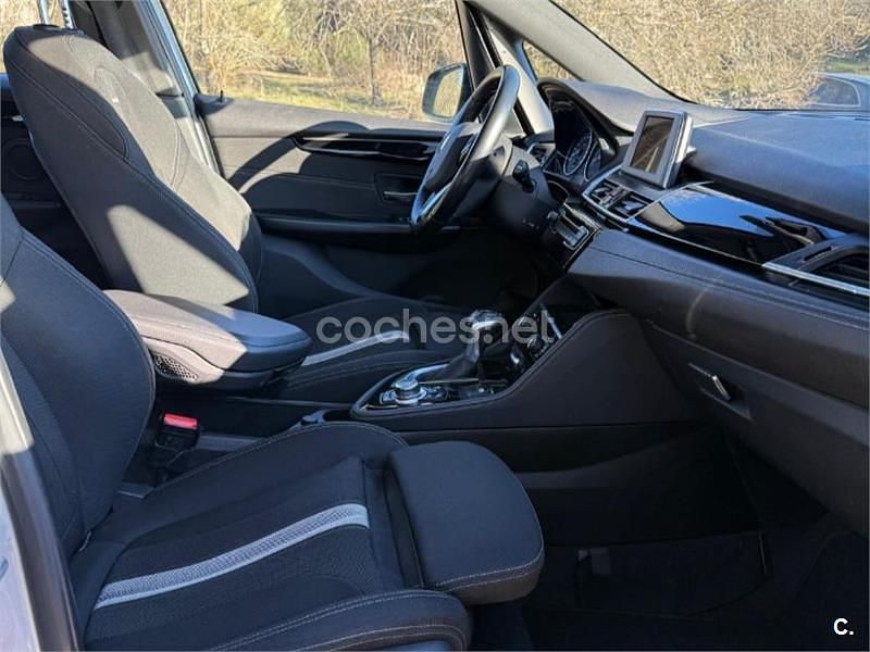 Usado BMW 218 Active Tourer 150 CV (110 kW) 2014 Gris / plata Monovolumen