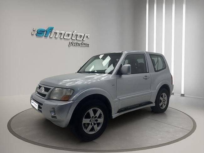 Gris Usado 2006 Mitsubishi Montero Invite SUV | 10.900 € (Buen precio) - Imagen 1/4