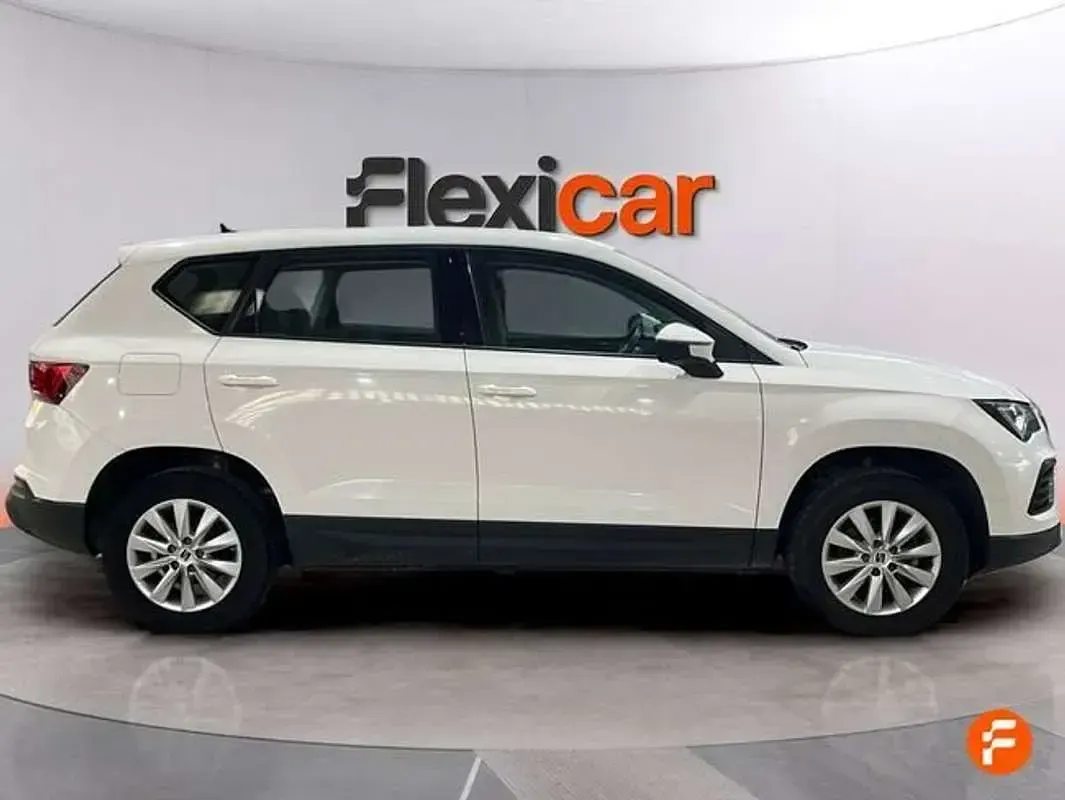 Usado Seat Ateca Reference 110 CV (80 kW) 2023 Blanco SUV